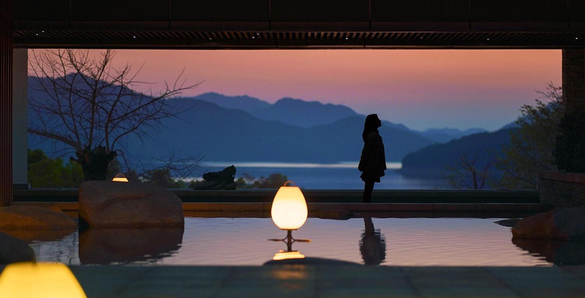 Intercontinental One Thousand Island Lake Resort By Ihg Chun'an Exteriör bild